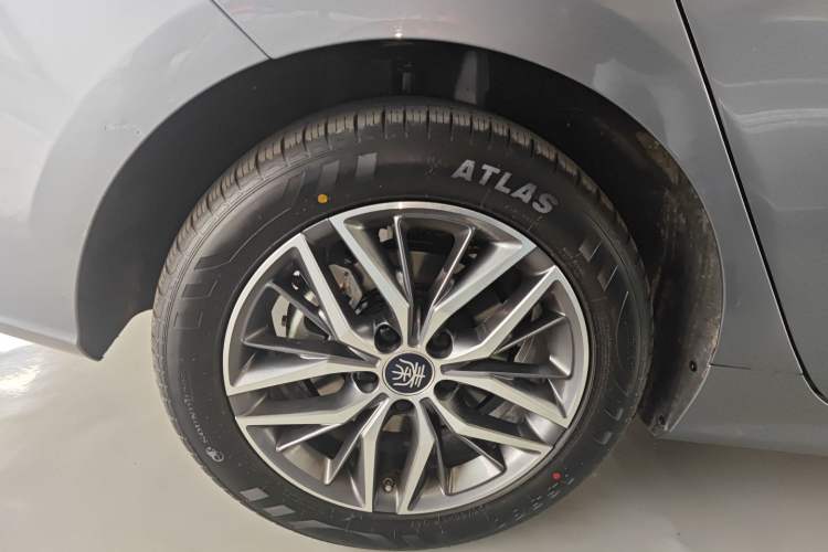 Used BYD Qin PLUS 2024 Honor Edition EV 510KM Leading Model
