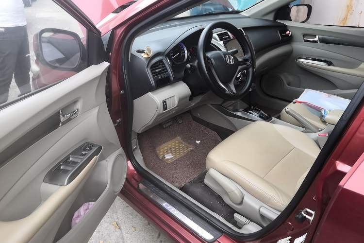 Used Honda City Classic 2014 Style 1.5L Automatic Elite Edition