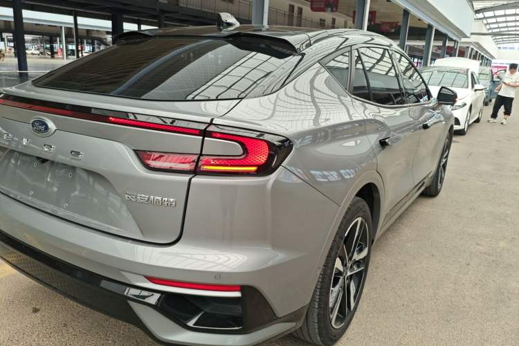 Used Ford EVOS 2022 EcoBoost 245 ST-Line Exterior 3