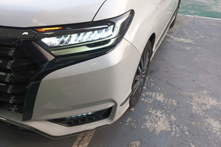 Used Honda Elysion 2022 2.0L eHEV Luxury First Edition
