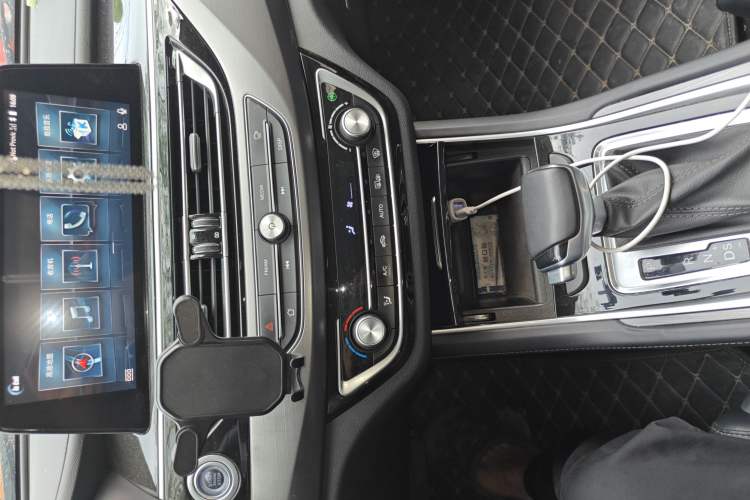 Used CHANGAN Ruicheng CC 2021 Blue Whale Edition 1.5T DCT Prestige Model Audio And AC Panel