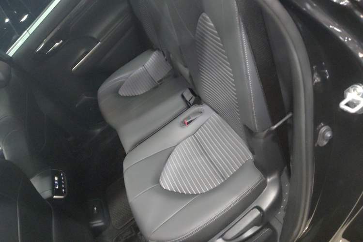 Used Toyota Crown Kluger 2023 2.5L HEV Four-Wheel Drive Prestige Edition
