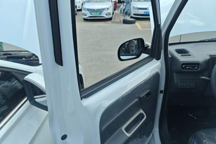 Used Wuling Zhiguang New Energy 2025 Comfort Model