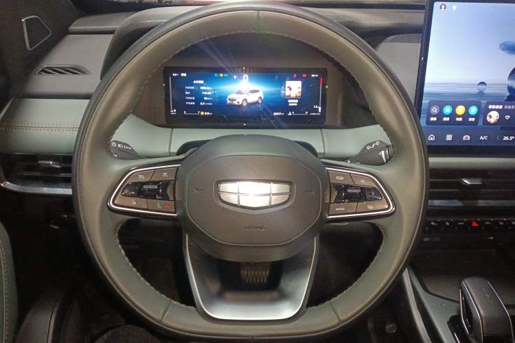 Used Geely Auto Haoyue L 2024 2.0T DCT Prestige Version
