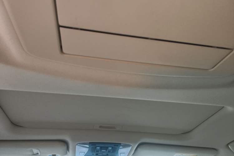 Used Toyota Vellfire 2019 Dual-Engine 2.5L HV Prestige Edition
