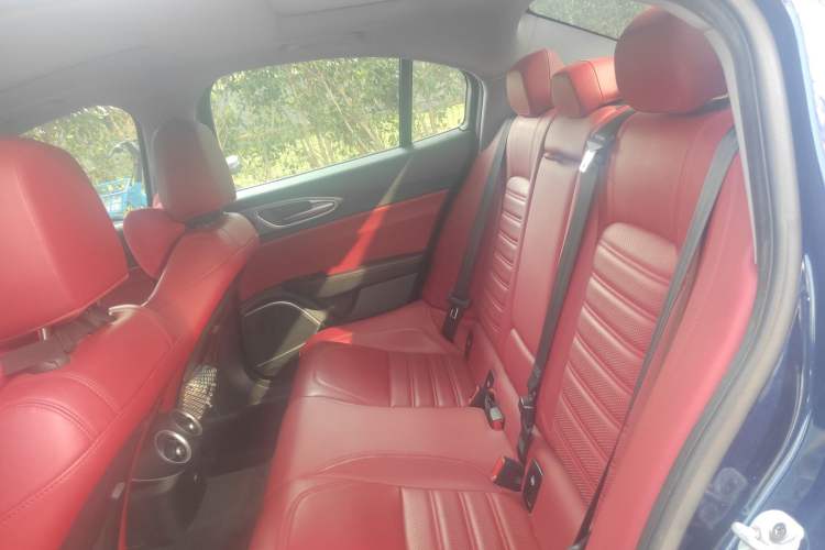 Used Alfa Romeo Giulia 2020 2.0T 280HP Luxury Sports Edition