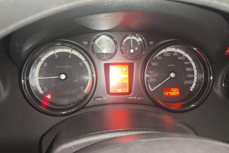 Used Peugeot 408 2011 2.0L Automatic Comfort Edition
