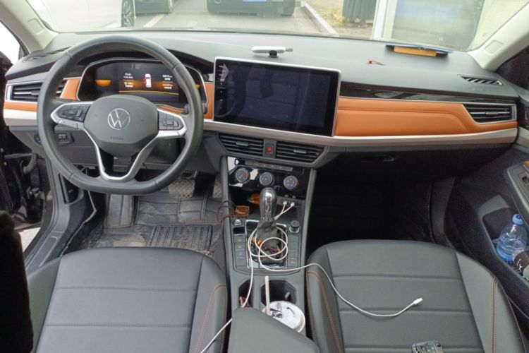 Used Volkswagen Bora 2023 200TSI DSG YueXing PRO Edition Center Console