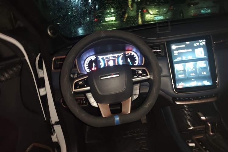 Used CHANGAN OSHAN COS1 2018 1.5T Automatic Smart 6-Seater
