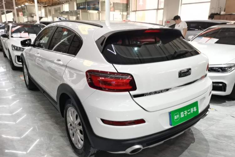 Used Qoros 3 2016 Urban SUV 1.6T Automatic Zhiyue Model