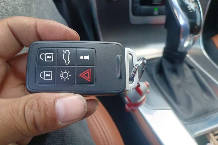 Used Volvo S60 2016 S60L T5 Intelligent Drive Edition Vehicle Key