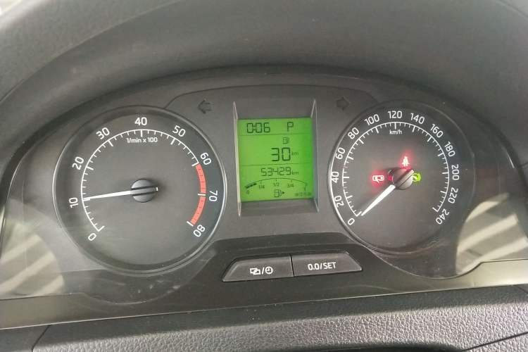 Used Skoda Rapid 2016 1.6L Automatic Chuanxing Edition
