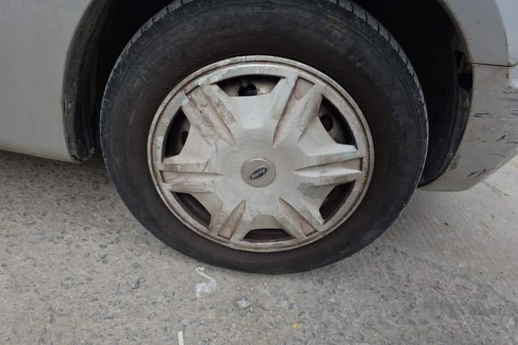 Used Karry Youya 2 2013 1.5L Standard Model
