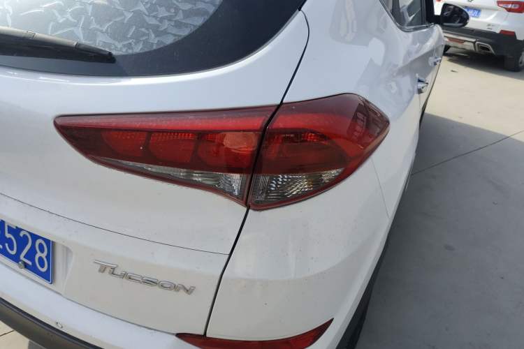 Used Hyundai Tucson 2015 1.6T Dual-Clutch Two-Wheel-Drive Smart Model
