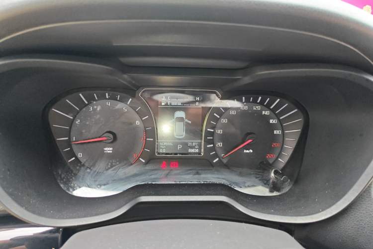 Used GAC Trumpchi GS4 2015 200T G-DCT Elite Edition Instrument Cluster