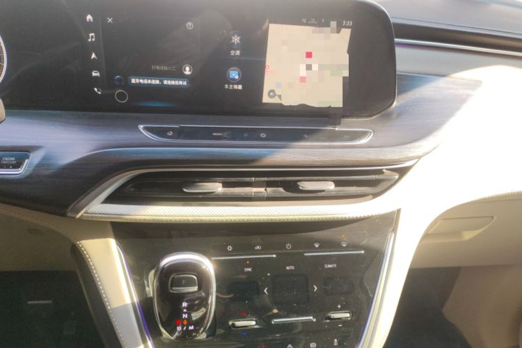 Used Buick GL8 2021 ES Landtrek 653T Comfort Edition
