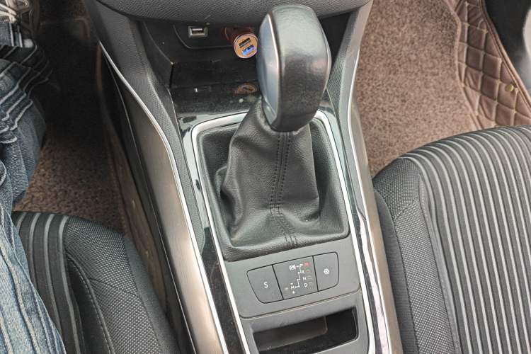 Used Peugeot 408 2016 1.6T Automatic Luxury Edition
