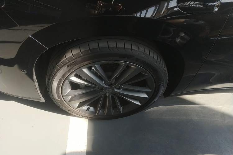 Used Leapmotor C16 2024 Range-Extended 200 Luxury Edition
