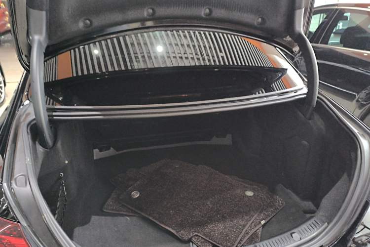 Used Mercedes-Benz E-Class 2019 E 260 L Sport Edition
