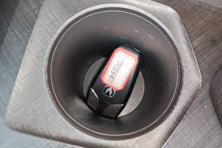 Used CHANGAN UNI-V 2022 1.5T Prestige Version
