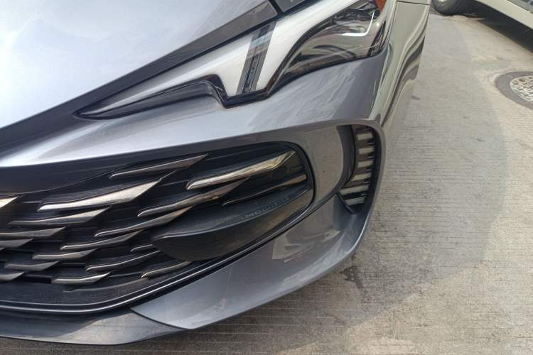 Used MG 7 2023 1.5T DCT Elegant & Graceful Edition