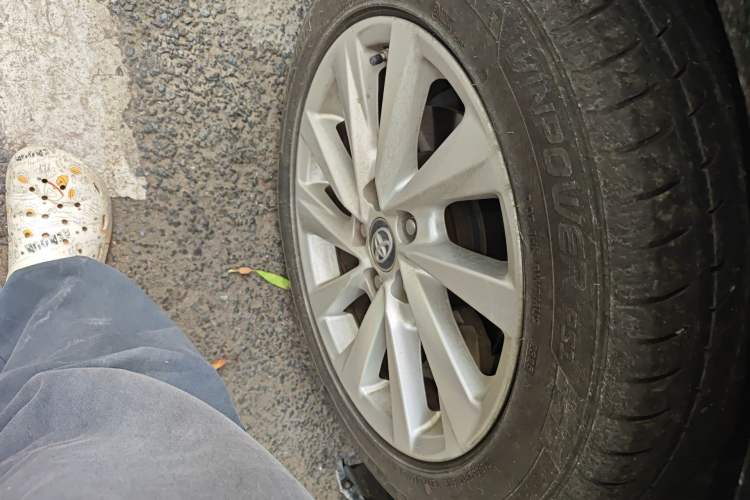 Used Toyota Camry 2021 2.0G Luxury Edition
