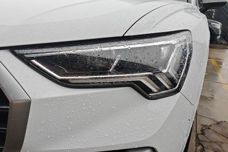 Used Audi Q3 2022 35 TFSI Fashion Dynamic Model
