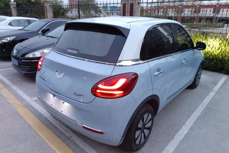 Used Wuling Bingo 2023 410 km Lingxi Deluxe Edition
