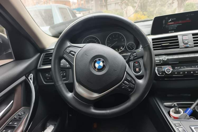 Used BMW 3 Series 2018 320Li Fashion Model
