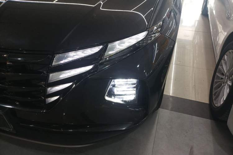 Used Hyundai Tucson 2021 Tucson L 1.5T DCT GLX Elite Edition Left Front Headlight