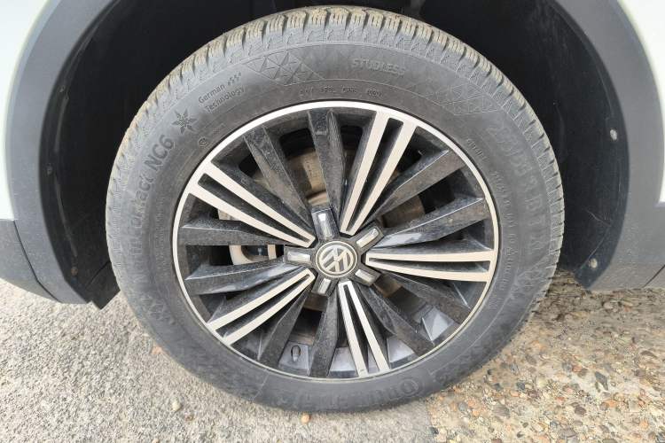 Used Volkswagen Tiguan L 2019 330TSI Automatic Two-Wheel Drive Luxury Edition China VI Standard