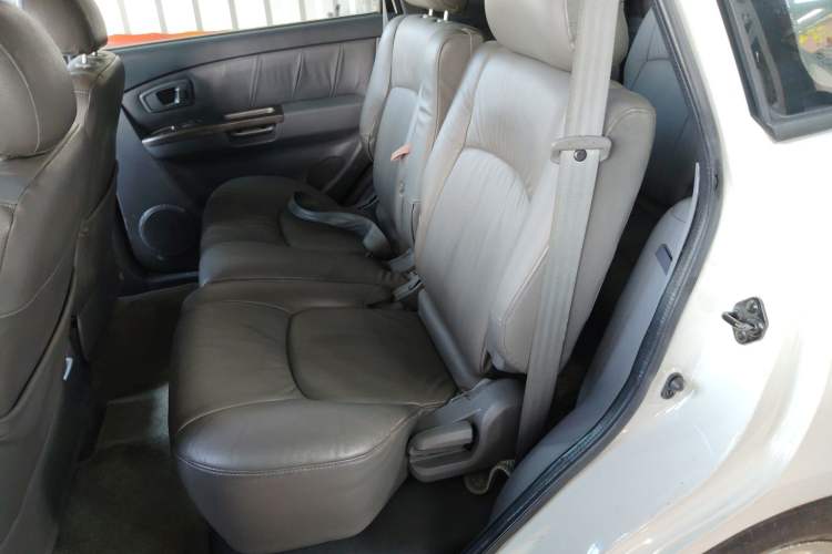 Used Kia Carens 2005 2.0L Left Rear Seat