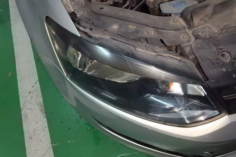 Used Volkswagen Polo 2011 1.6L Automatic ZhiShang Version
