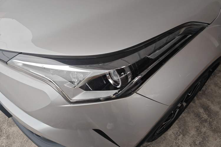 Used Toyota C-HR 2020 2.0L Leading Edition Left Front Headlight