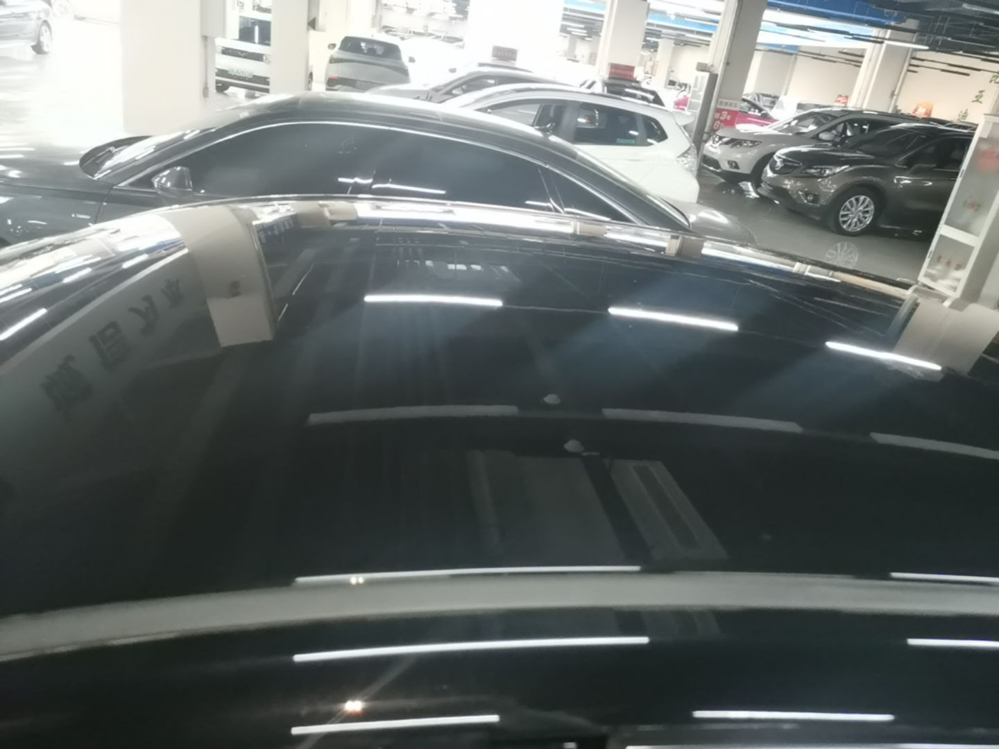 Hongqi E-QM5 2024 610 km PLUS — снимка 7