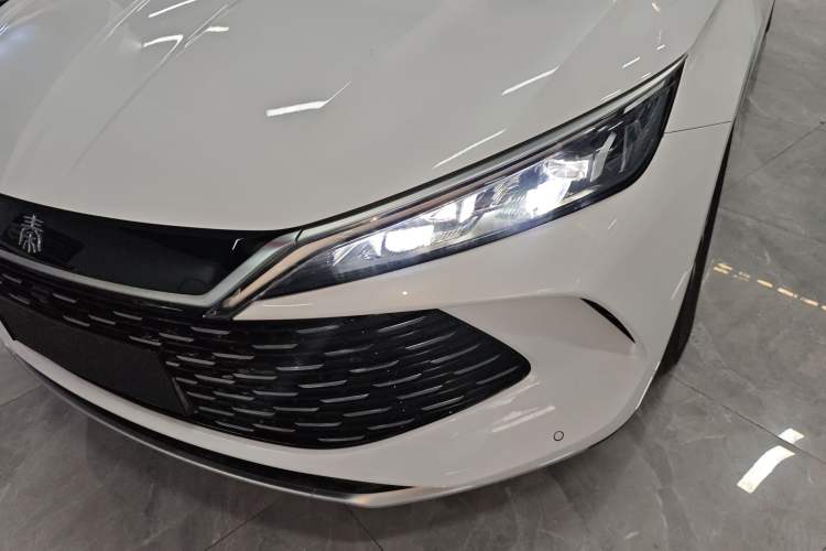 Used BYD Qin L 2024 DM-i 120KM Leading Model
