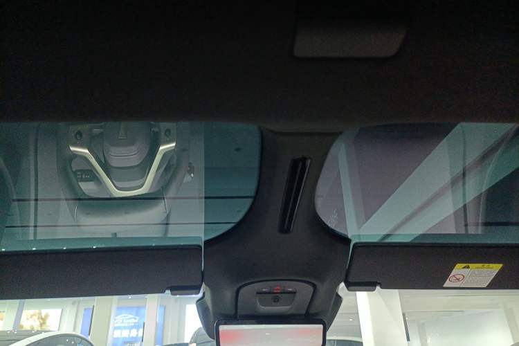 Used Avatr 12 2025 Year Updated Ultra Extended-Range Version Headliner