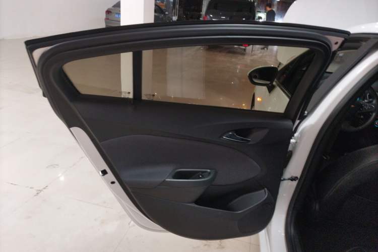 Used Chevrolet Cruze 2017 1.5L Manual Xuanfeng Edition