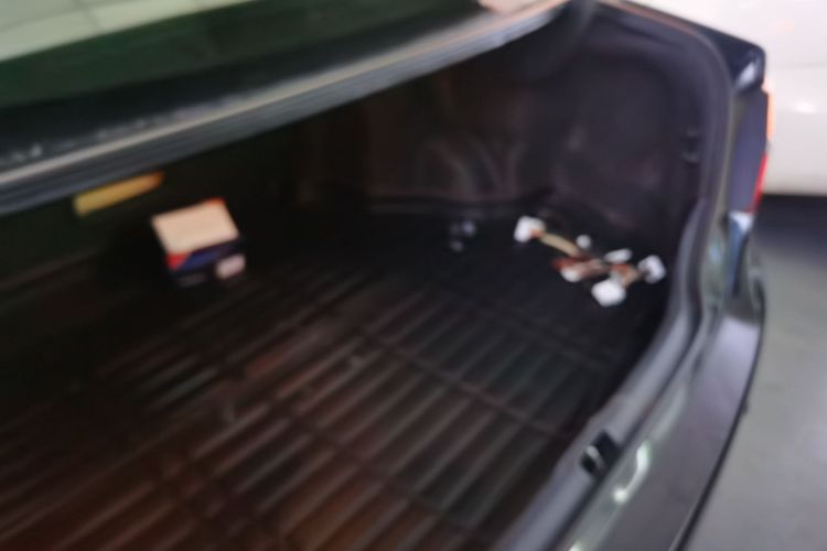 Used Toyota Camry 2016 2.0G 10th Anniversary Leading Edition
