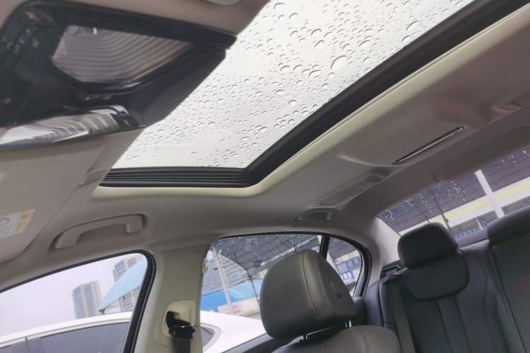 Used BMW 5 Series 2018 525Li Luxury Package