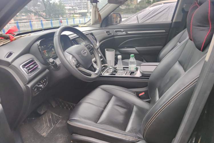 Used GAC Trumpchi GS8 2020 390T Two-Wheel Drive Luxury Smart Connectivity Version (7 Seats) Left Front Seat