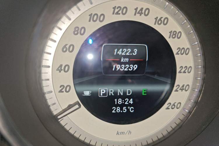 Used Mercedes-Benz C-Class 2013 C 260 Elegant Grand Edition Odometer Close Up