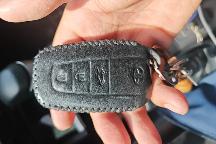 Used Toyota Prado 2018 3.5L Automatic TX Vehicle Key