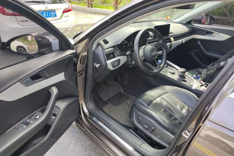 Used Audi A4L 2017 Plus 40 TFSI Fashion Model