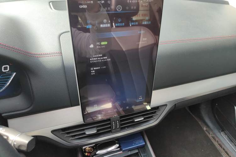 Used BYD Tang New Energy 2018 DM 2.0T All-Wheel Drive Smart Connectivity Luxury Model 7 Seats China V Emission Standard