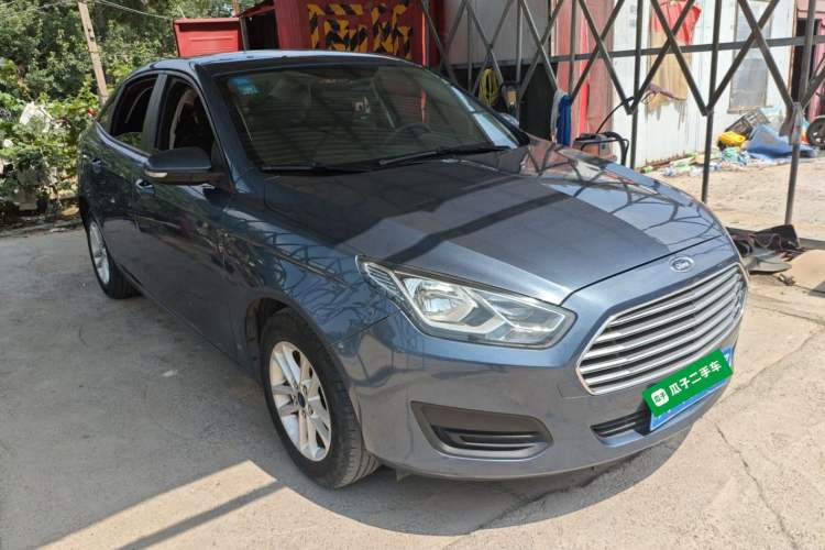 Used Ford Escort 2019 Revised 1.5L Automatic ZhiXiang Version China VI Standard