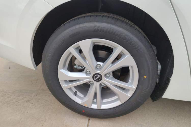 Used Nissan Sylphy 2026 1.6L CVT Comfort Edition Right Rear Wheel Hub