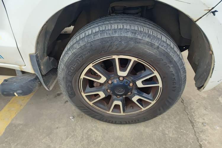 Used Huanghai Xianglong 2016 2.8T Diesel Two-Wheel-Drive Value Edition JE493ZLQ4CB