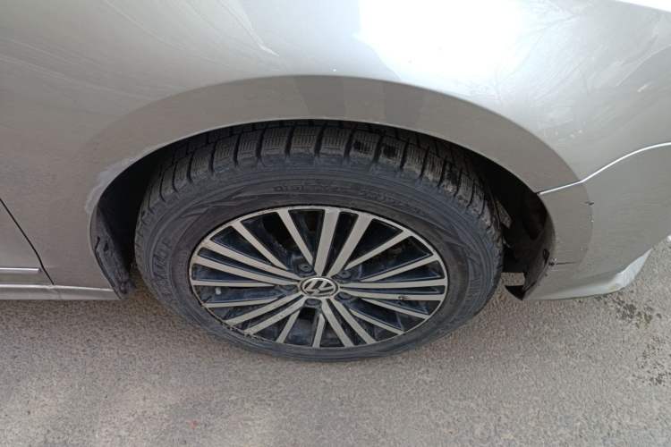 Used Volkswagen Sagitar 2017 230TSI Automatic Luxury Edition