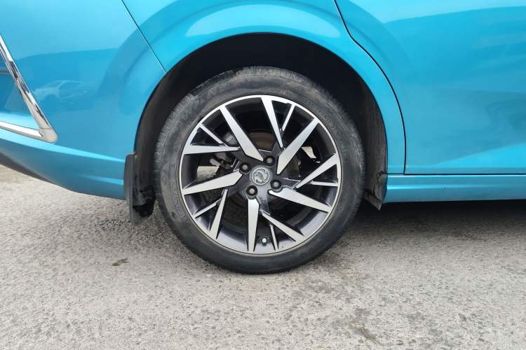 Used Dongfeng Aeolus Yixuan 2020 230T Automatic Advanced Edition
